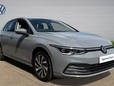Second-hand VW Golf VIII Style 204 CP (150 kW) 2023 Gri Hatchback