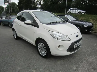 Used Ford Ka Zetec 69 HP (50 kW) 2012 White Hatchback