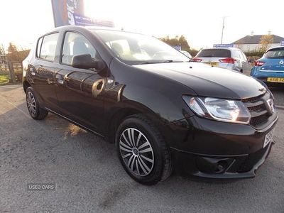 Black Used 2016 Dacia Sandero Ambiance Hatchback | £5,995 (Fair price)