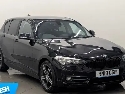 Usado BMW 118 Sport Line 136 HP (100 kW) 2019 Preto Citadino