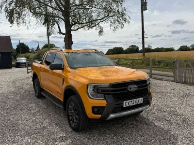 Used Ford Ranger Wildtrack 241 HP (177 kW) 2023 Orange Pickup
