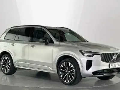 Used Volvo XC90 Plus 247 HP (181 kW) 2025 SUV