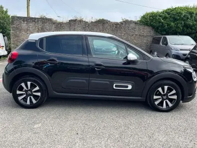 Used Citroën C3 PureTech 81 HP (59 kW) 2024 Black Hatchback