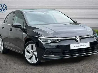 Used VW Golf VIII Style 150 HP (110 kW) 2023 Black Hatchback