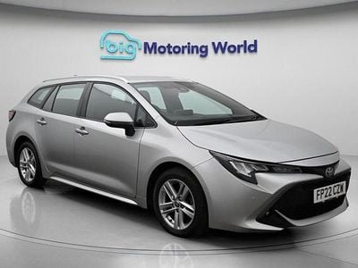 Used Toyota Corolla 122 HP (89 kW) 2022 Silver Estate