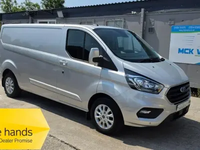 Used Ford Transit Custom Limited 130 HP (95 kW) 2023 Silver Van