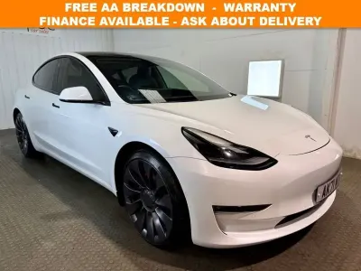 Używany Tesla Model 3 Performance 461 kW (627 KM) 2021 Biały Sedan/Limuzyna