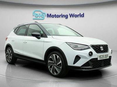 White Used 2025 Seat Arona FR Sport SUV | £16,800 (Fair price)