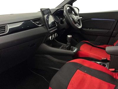 Used Renault Captur Rive Gauche 91 HP (66 kW) 2023 Flame red  SUV