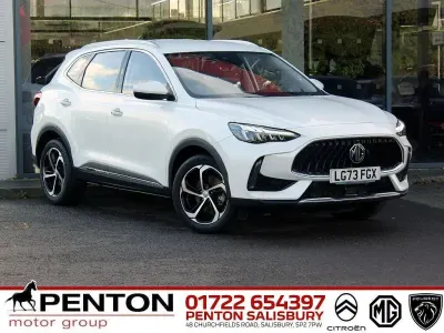 Używany MG HS SE 162 KM (119 kW) 2023 Biały SUV