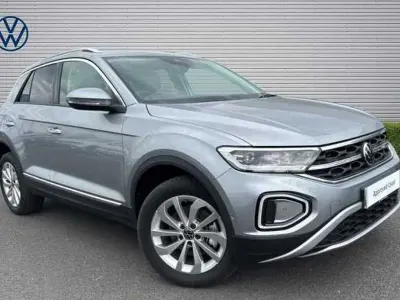 Used VW T-Roc Style 150 HP (110 kW) 2025 Silver SUV