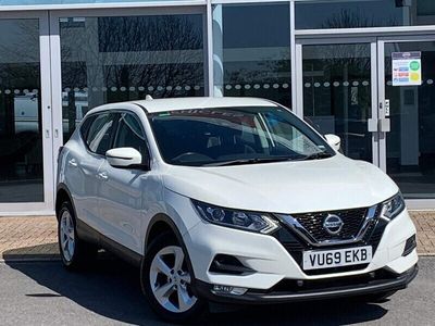 used Nissan Qashqai i 1.3 DIG-T Acenta Premium Euro 6 (s/s) 5dr *SAT NAV REVERSE CAMERA A/C SUV