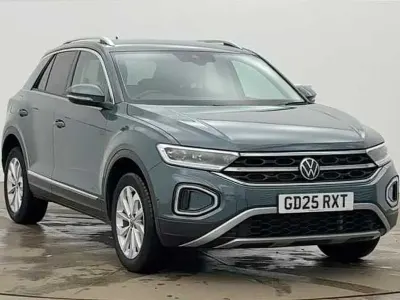 Used VW T-Roc Style 150 HP (110 kW) 2025 Blue SUV