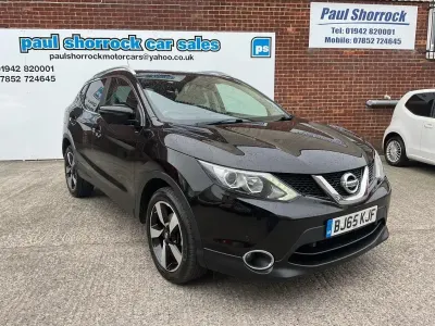 Używany Nissan Qashqai N-TEC 110 KM (80 kW) 2015 Czarny SUV