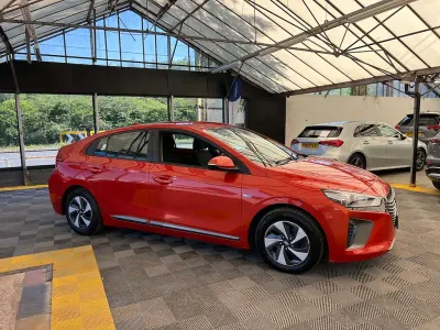 Used Hyundai Ioniq SE 141 HP (103 kW) 2017 Orange Hatchback