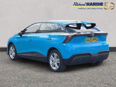 Used MG MG4 EV Trophy 147 kW (200 HP) 2023 Blue Hatchback