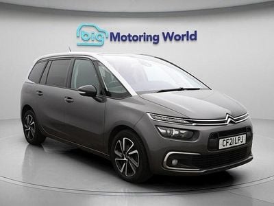 Used Citroën C4 SpaceTourer Shine 130 HP (95 kW) 2021 Grey MPV
