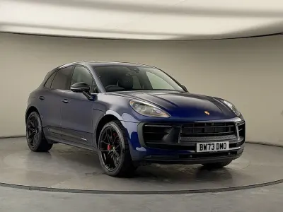Used Porsche Macan 441 HP (324 kW) 2024 Gentian blue SUV