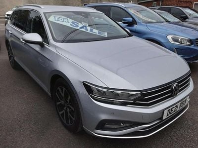 Used VW Passat SEL 150 HP (110 kW) 2021 Silver Estate
