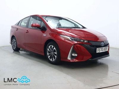 Used Toyota Prius Business Edition 122 HP (89 kW) 2020 Red Hatchback