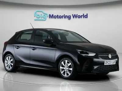 Używany Vauxhall Corsa Design Edition 75 KM (55 kW) 2023 Czarny Hatchback