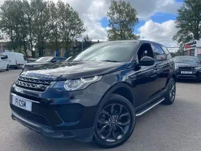 Used Land Rover Discovery 5 Landmark 180 HP (132 kW) 2019 Black SUV