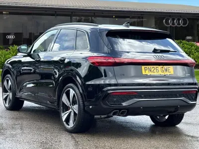 Used Audi Q5 Advanced 204 HP (150 kW) 2026 Black SUV