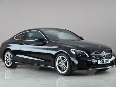 Begagnad Mercedes C200 AMG line 2018 Svart Sportkupé