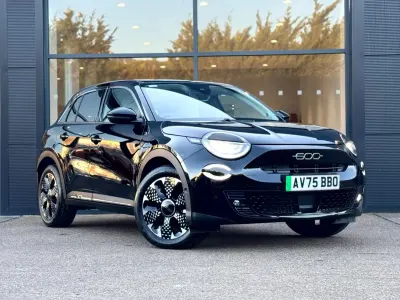Nowe Fiat 600 La Prima 114 kW (156 KM) 2026 SUV