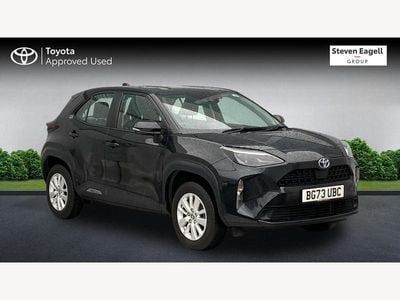 Black Used 2023 Toyota Yaris Hybrid Hatchback | £23,237 (Expensive)