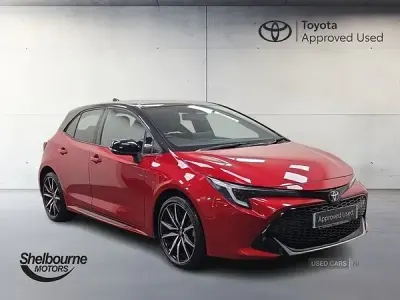 Używany Toyota Corolla Sport 2024 Czerwony Hatchback