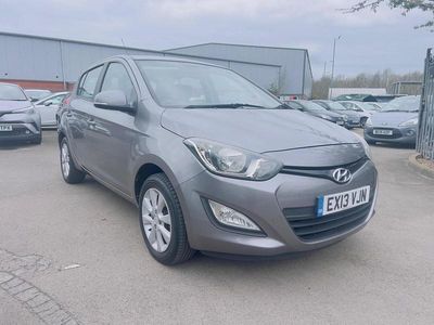 Used Hyundai i20 Active 85 HP (62 kW) 2013 Grey Hatchback
