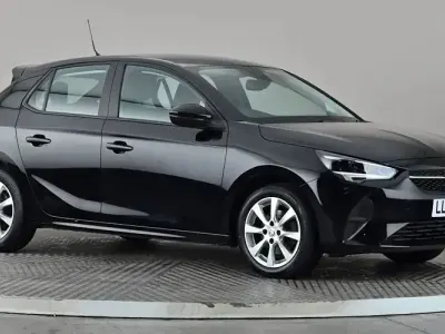 Used Vauxhall Corsa Design Edition 101 HP (74 kW) 2023 Black Hatchback