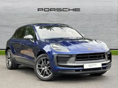 Used Porsche Macan T 261 HP (191 kW) 2024 Blue SUV