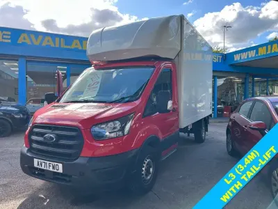 Used Ford Transit S 130 HP (95 kW) 2022 Red Van