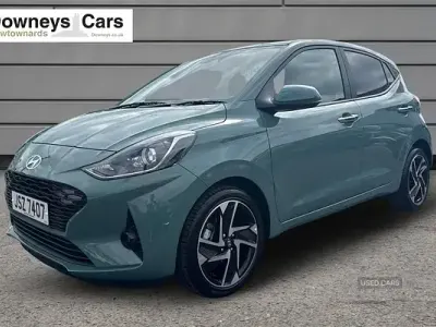 Used Hyundai i10 Premium 2025 Green Hatchback