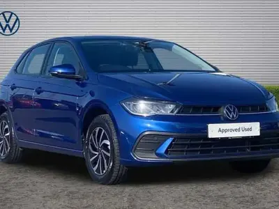 Used VW Polo Life 95 HP (69 kW) 2025 Blue Hatchback