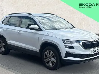 Used Skoda Karoq SE 150 HP (110 kW) 2025 White SUV