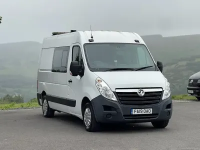 Used Vauxhall Movano 110 HP (80 kW) 2019 White MPV