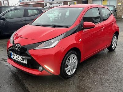 Used Toyota Aygo x-press 2015 Red Hatchback