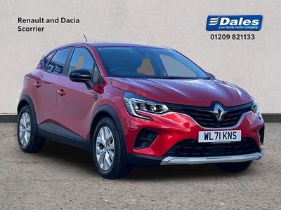 Red Used 2022 Renault Captur Iconic SUV | £14,250 (Fair price)