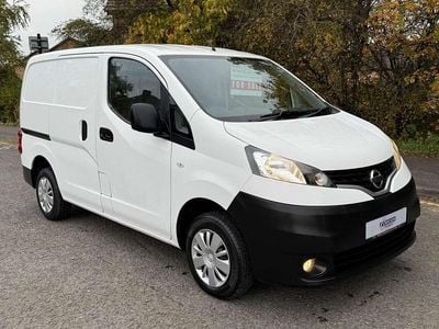 White Used 2017 Nissan NV200 Acenta MPV | £10,500 (Expensive)