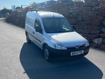 used Vauxhall Combo 1700 1.3CDTi 16V Van SUPERB DRIVE TIDY VAN IN SILVER