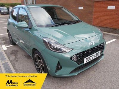 Used Hyundai i10 Premium 2022 Green Hatchback