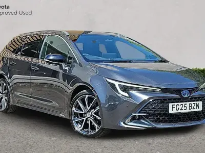 Used Toyota Corolla 140 HP (102 kW) 2025 Grey Estate