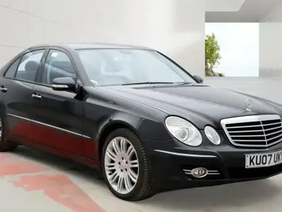 Usado Mercedes E200 2007 Sedan