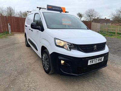 Used Peugeot Partner 2022 White MPV