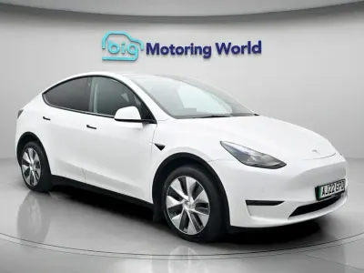 Used Tesla Model Y Long Range AWD 378 kW (514 HP) 2022 White SUV