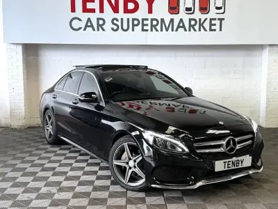 Used Mercedes C220 AMG Line Premium 170 HP (125 kW) 2018 Sedan