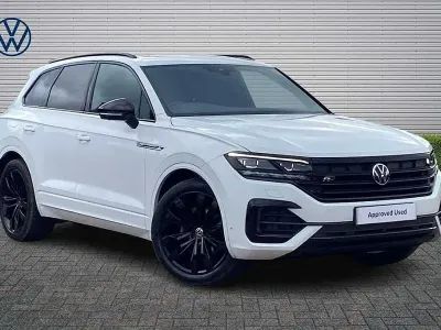 Used VW Touareg Black Edition 286 HP (210 kW) 2021 Pure white SUV